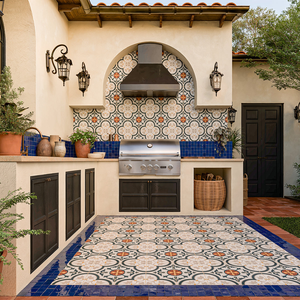 2x2 Berber Blue & 8x8 Sofia 3 Outdoor Kitchen - Square #1.jpg