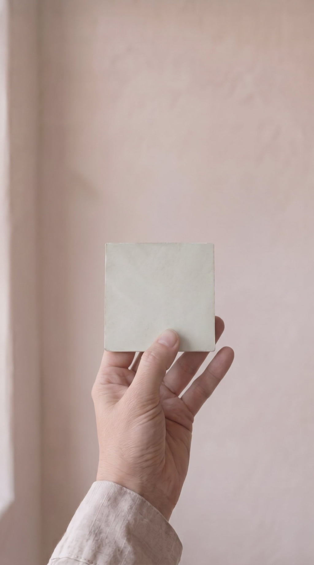 #color_101-magnolia-white