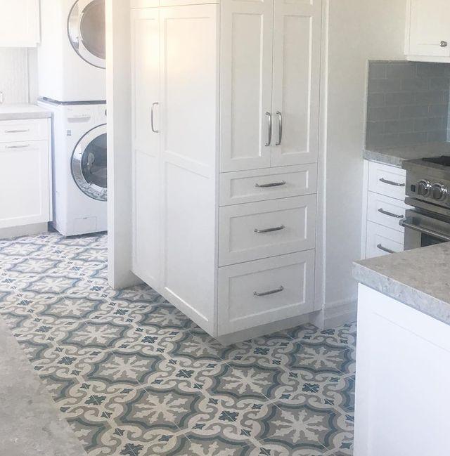 Bali Tile: 8” x 8” - LiLi Tile 
