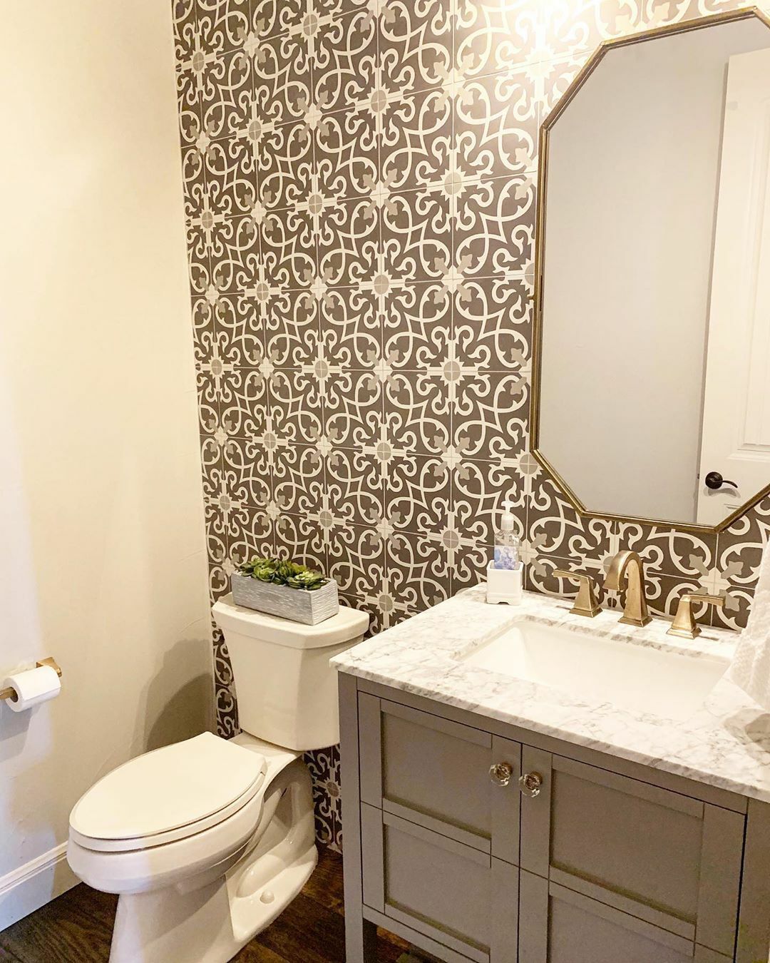 Eleonor Cement Tile - LiLi Tile 