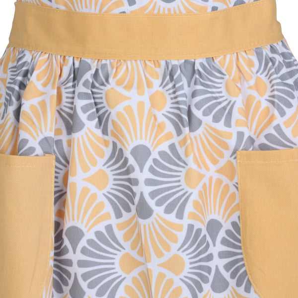 Flora 4 Apron - LiLi Tile