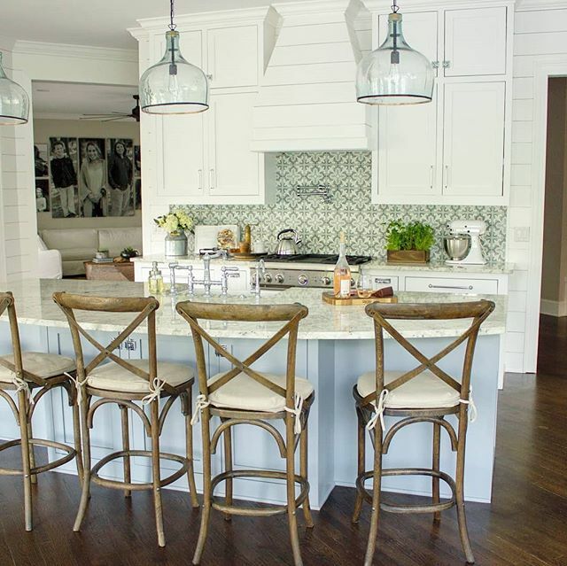 Florence Tile: 8” x 8” - LiLi Tile kitchen 