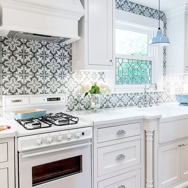 Florence Tile: 8” x 8” - LiLi Tile kitchen 