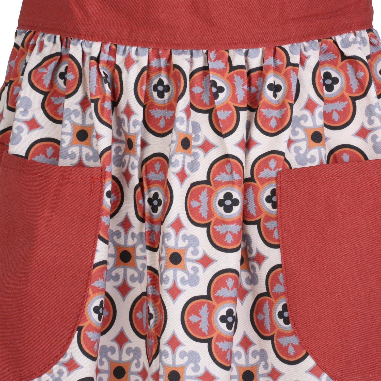 Lorraine 3 Apron - LiLi Tile