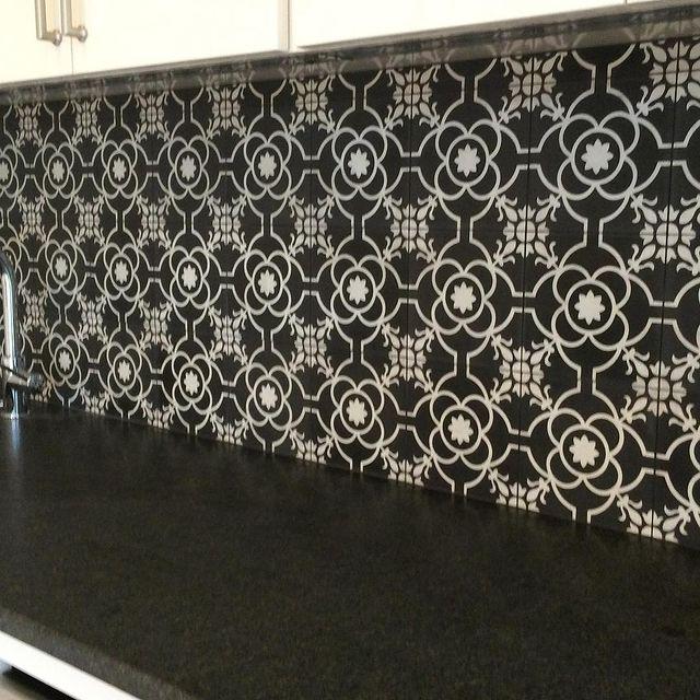 Versailles Elite Tile: 8” x 8” - LiLi Tile 