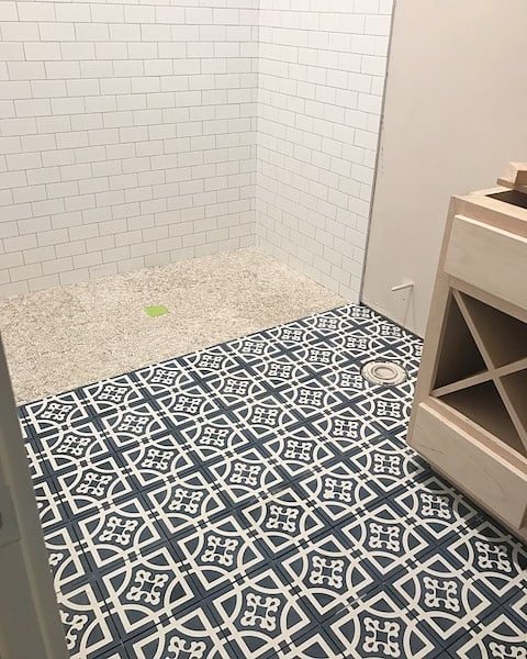 Victoria Tile: 8” x 8” - LiLi Tile 